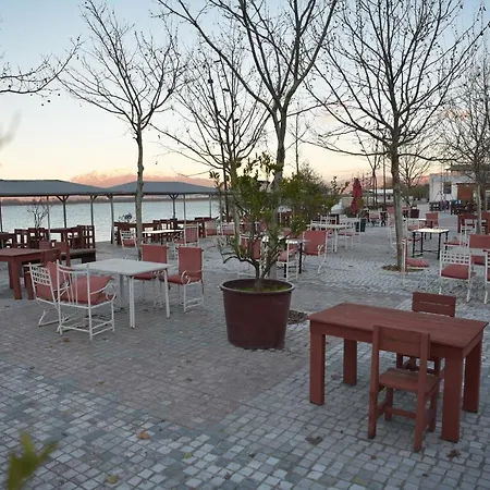 Hotell Hotel Natyra Široka
