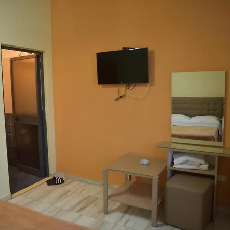 Hotell Hotel Natyra
